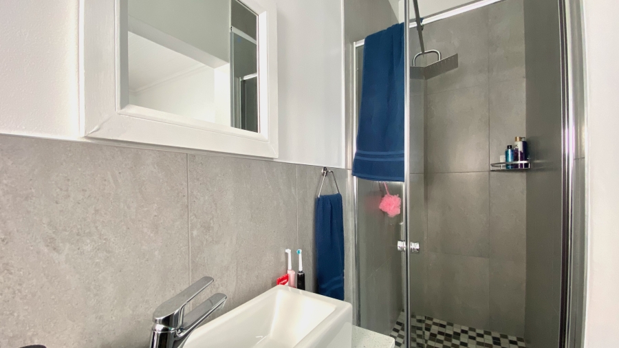 2 Bedroom Property for Sale in Velddrif Western Cape